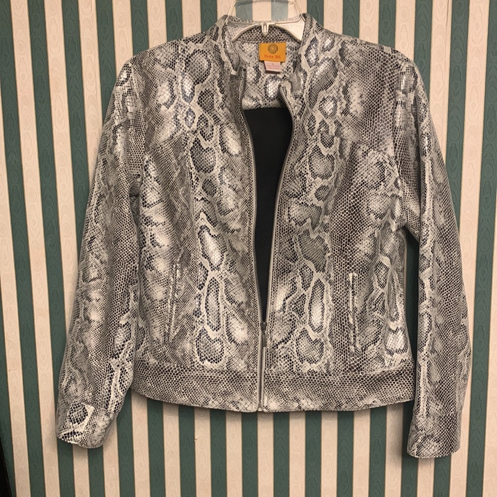 Ruby Rd. Snakeskin Faux Leather Size 10